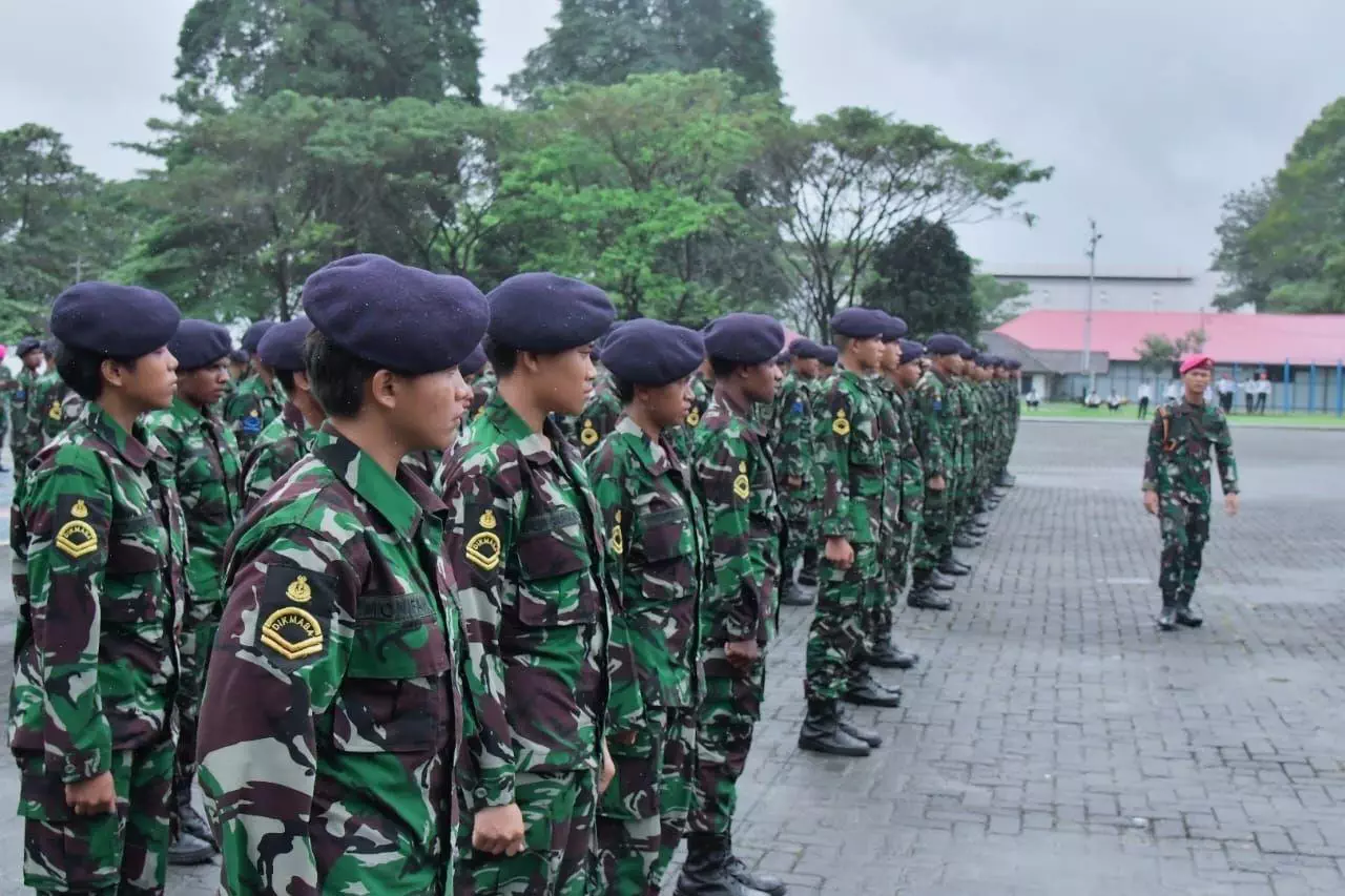 Siswa Tni Al Kodiklatal Sorong Tiba Di Lantamal Ix Ambon Media