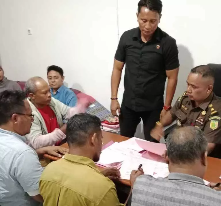 Polres Mbd Tahap Ii Empat Tersangka Dugaan Korupsi Dd Add Watuwei