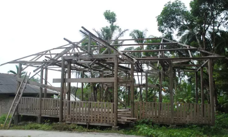 Balai desa ohoiwirin yang terbengkalai sejak tahun 2017