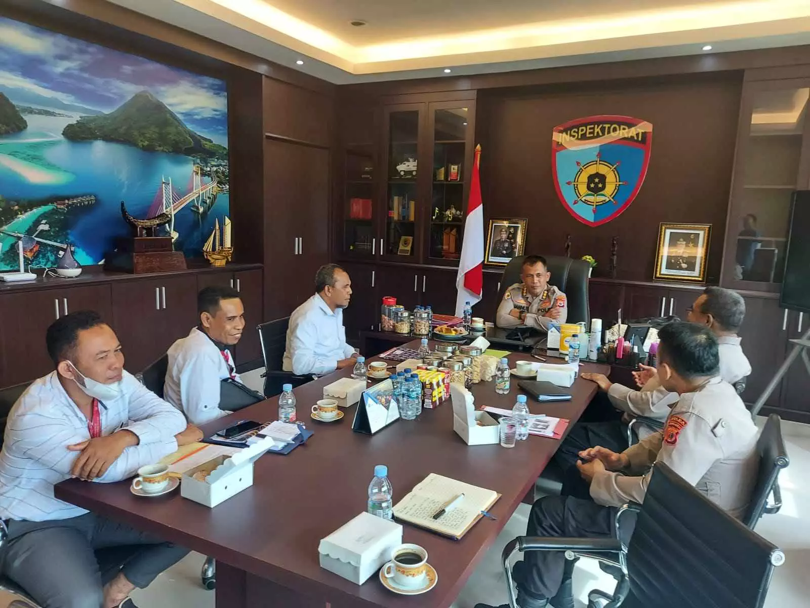Pertemuan ombudsman ri perwakilan provinsi maluku bersama polda maluku terkait perkembangan penanganan kasus penembakan di kota tual